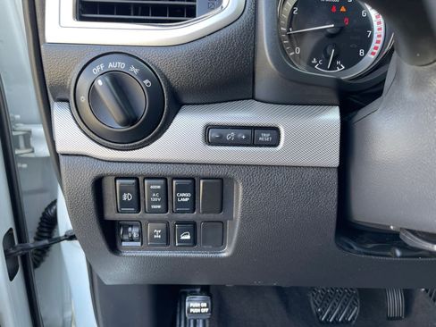 Used 2019 Nissan Titan PRO-4X w/ Pro-4x Utility Package AWD/4WD image 29