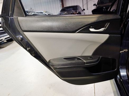 Used 2020 Honda Civic LX image 18
