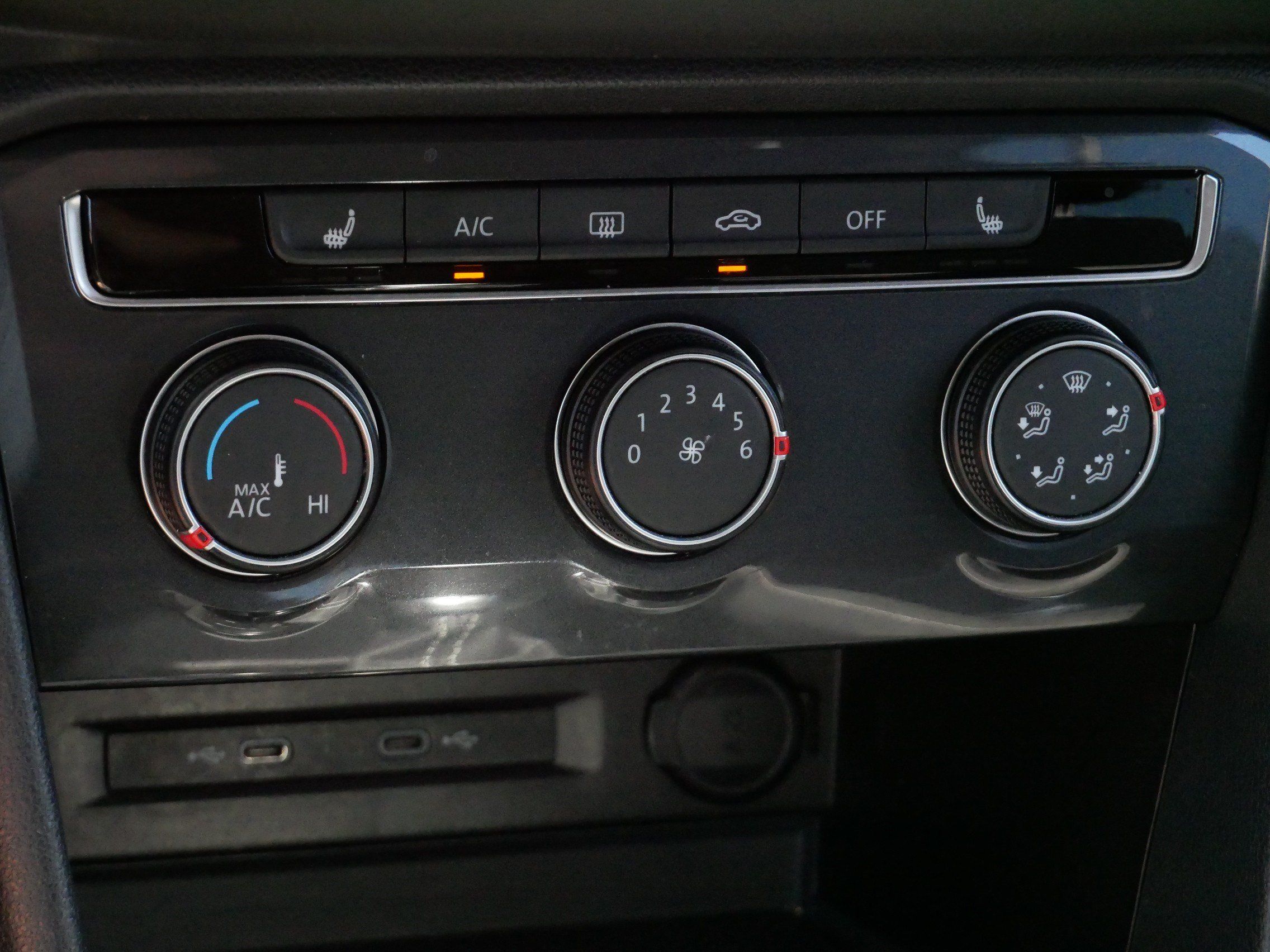 Certified 2022 Volkswagen Tiguan S AWD/4WD image 23