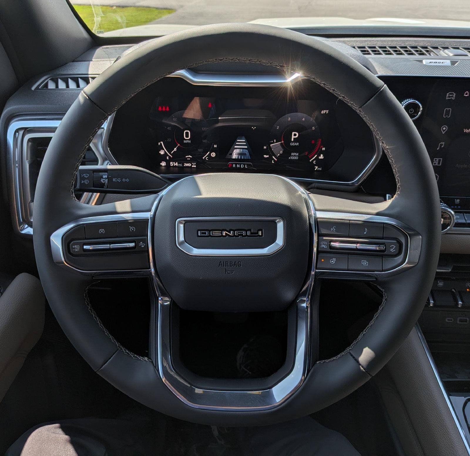 New 2026 GMC Canyon Denali AWD/4WD image 16
