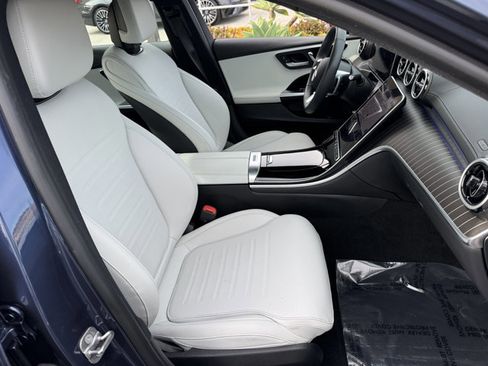 Used 2024 Mercedes-Benz C 300 Sedan image 6