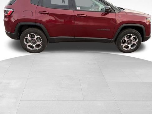 Used 2022 Jeep Compass Trailhawk w/ Trailhawk Convenience Group image 34