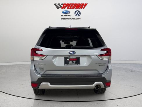 Used 2019 Subaru Forester Touring AWD/4WD image 7