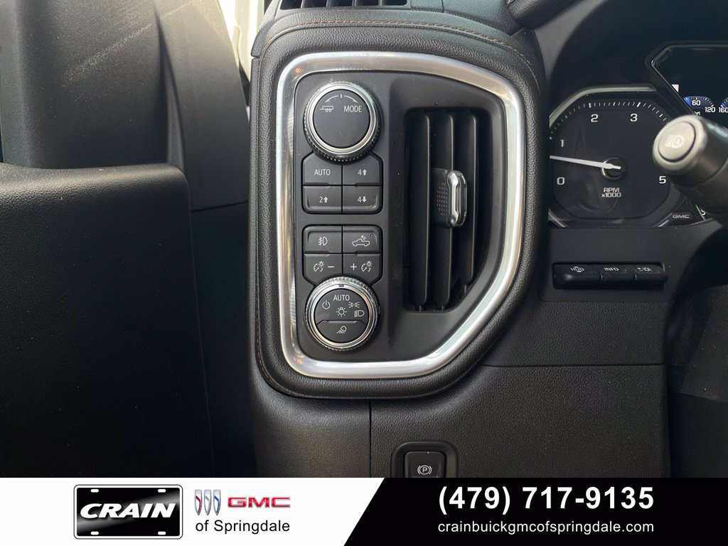 Used 2023 GMC Sierra 2500 AT4 w/ AT4 Premium Plus Package AWD/4WD image 13