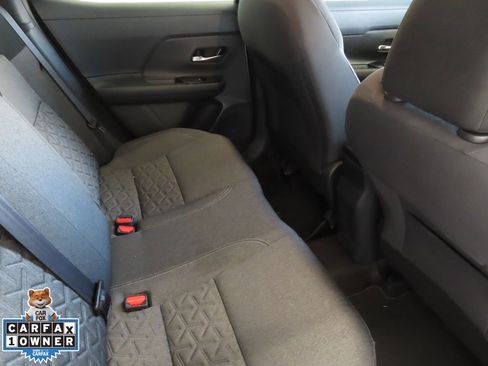 Used 2025 Nissan Kicks SV image 24