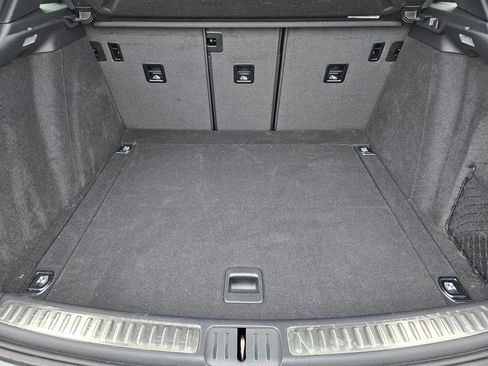 Used 2026 Porsche Macan image 31