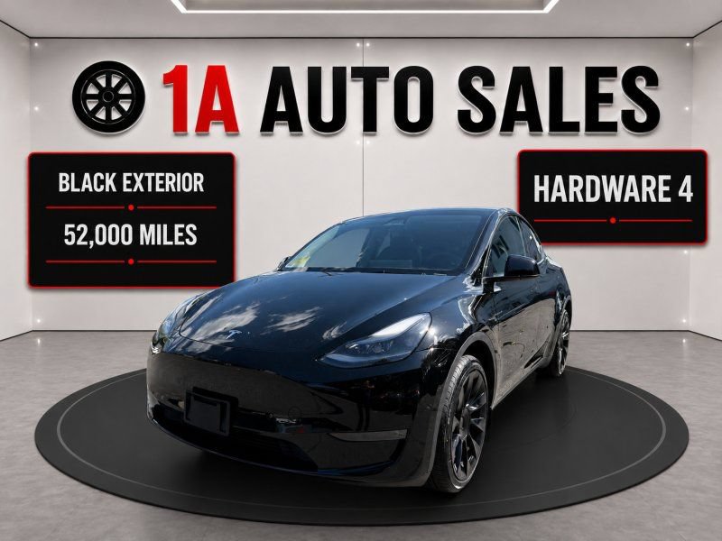 Used 2024 Tesla Model Y Long Range AWD/4WD image 1