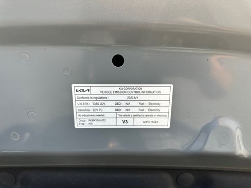 Used 2023 Kia EV6 Wind w/ Wind Technology Package RWD image 18