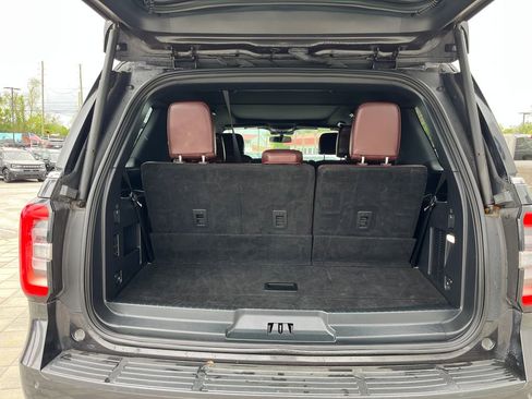 Used 2024 Ford Expedition Limited RWD image 13
