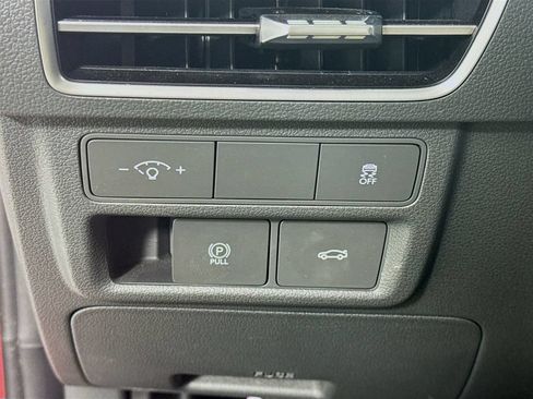 Used 2025 Hyundai Sonata SEL FWD image 10