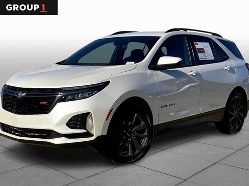 Used 2023 Chevrolet Equinox RS image 1