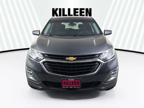 Used 2020 Chevrolet Equinox LT image 2