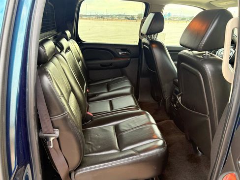 Used 2007 Chevrolet Avalanche LT w/ LT Preferred Equipment Group image 28