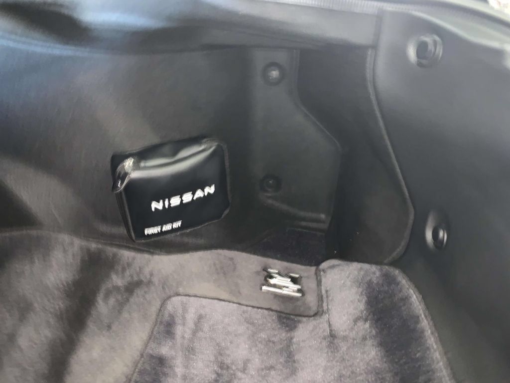 Used 2024 Nissan GT-R Premium w/ Floor Mat Package AWD/4WD image 88