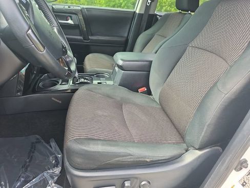 Used 2019 Toyota 4Runner TRD Off-Road AWD/4WD image 15