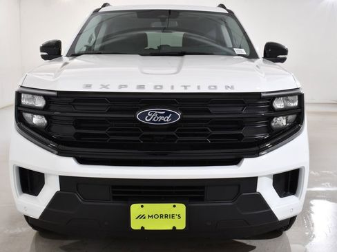 New 2026 Ford Expedition Max Active AWD/4WD image 3