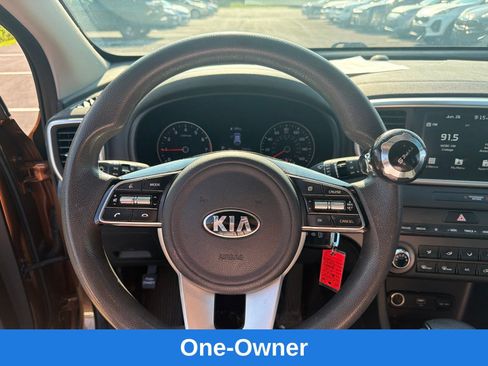 Used 2020 Kia Sportage LX AWD/4WD image 13