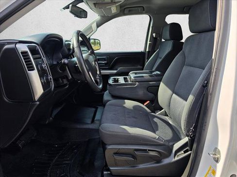 Used 2017 Chevrolet Silverado 1500 LT AWD/4WD image 22