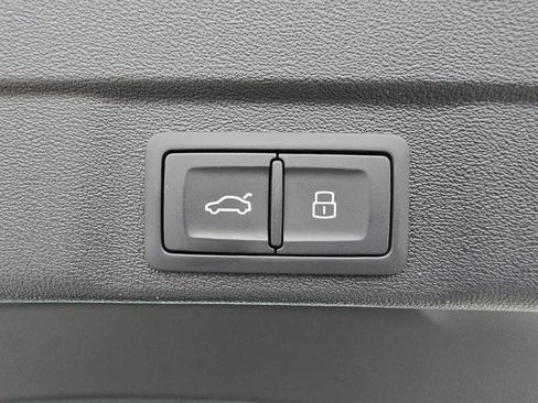 New 2025 Audi A5 2.0T Prestige image 15