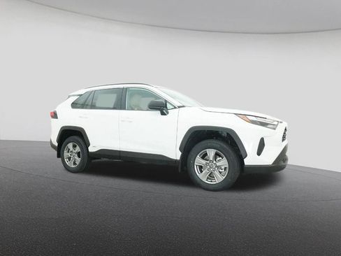 New 2025 Toyota RAV4 LE image 28