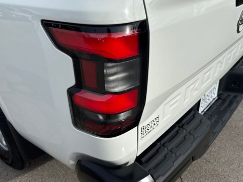 Certified 2022 Nissan Frontier S w/ Technology Package image 37