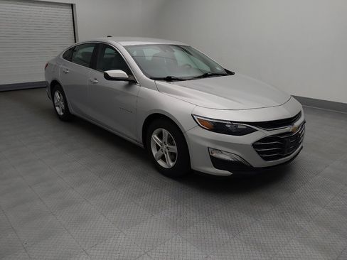 Used 2022 Chevrolet Malibu LS w/ Driver Confidence Package II FWD image 13