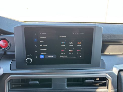 Used 2025 Toyota 4Runner SR5 image 21