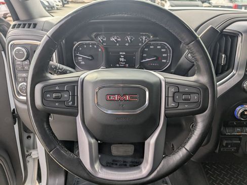 Used 2020 GMC Sierra 1500 SLE w/ SLE Value Package image 15