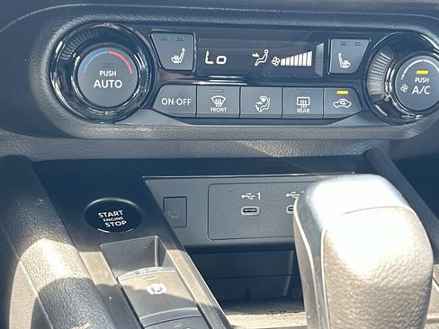 New 2026 Nissan Kicks SV w/ SV Premium Package FWD image 33