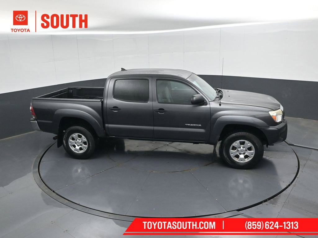Used 2012 Toyota Tacoma 4x4 Double Cab w/ SR5 Pkg image 38