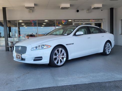 Used 2014 Jaguar XJ L Portfolio AWD/4WD image 4
