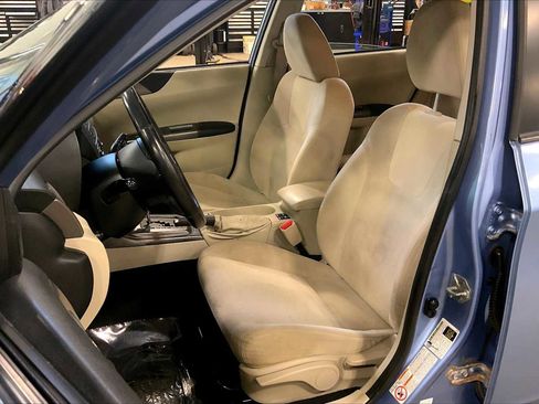 Used 2011 Subaru Impreza 2.5i Premium w/ PWR Moonroof Value Pkg image 10