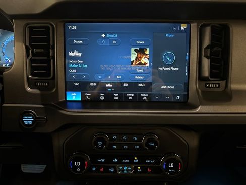 New 2025 Ford Bronco Badlands image 12