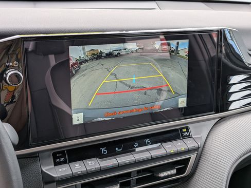 Used 2026 Toyota Camry SE w/ Multimedia Upgrade Package FWD image 23