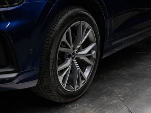 Used 2021 Audi Q8 Premium Plus image 7
