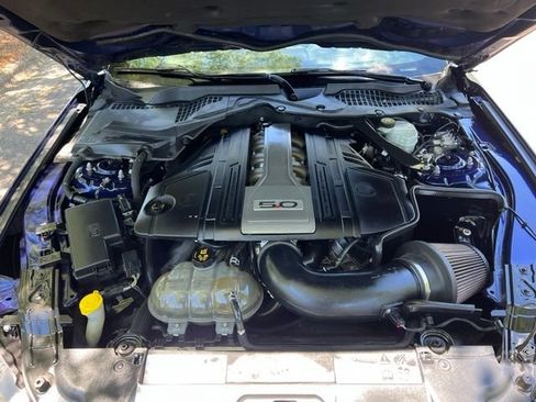 Used 2019 Ford Mustang GT Premium w/ Equipment Group 401A RWD image 35
