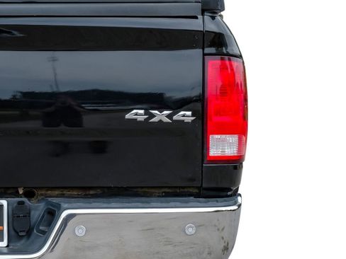 Used 2017 RAM 2500 Tradesman w/ Chrome Appearance Group image 52