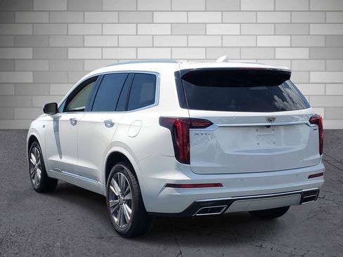 New 2025 Cadillac XT6 Premium Luxury w/ Technology Package image 3