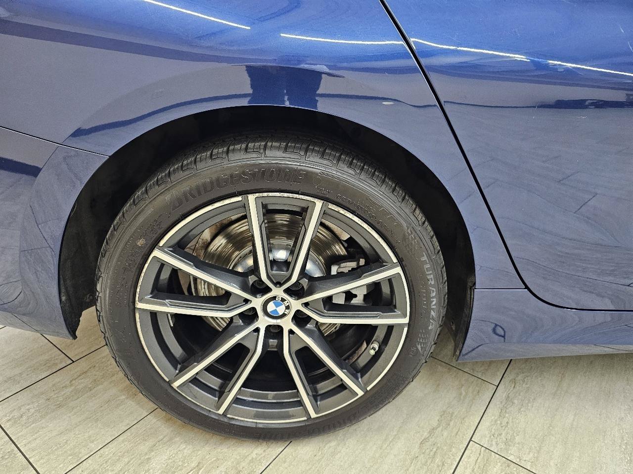 Used 2019 BMW 330i Sedan w/ Convenience Package RWD image 39