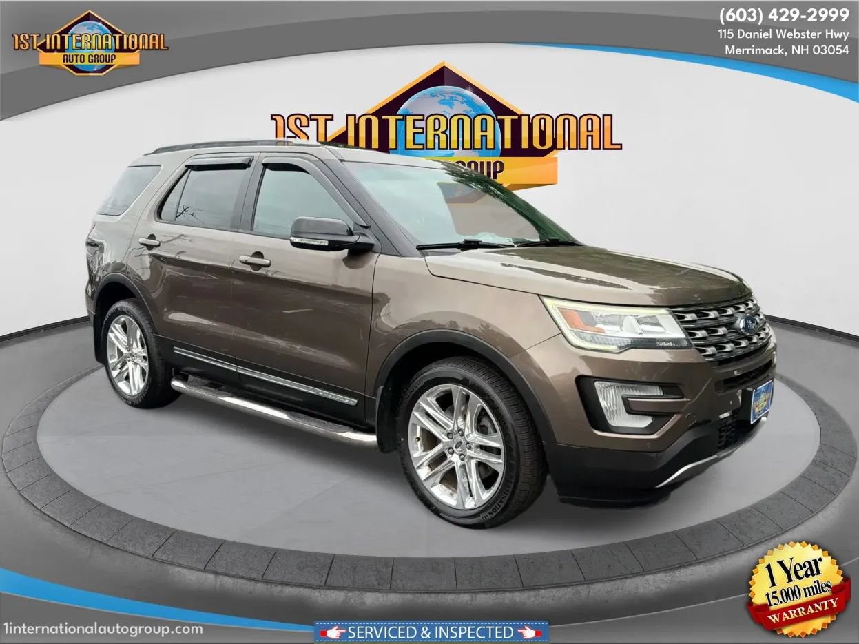 Used 2016 Ford Explorer XLT w/ Equipment Group 202A AWD/4WD image 2