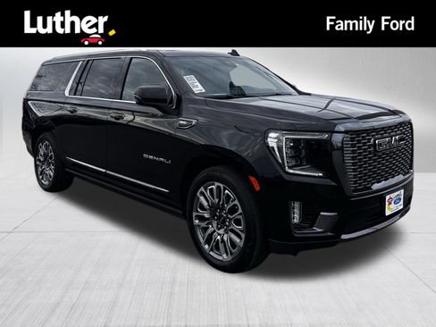 Used 2024 GMC Yukon XL Denali Ultimate image 1