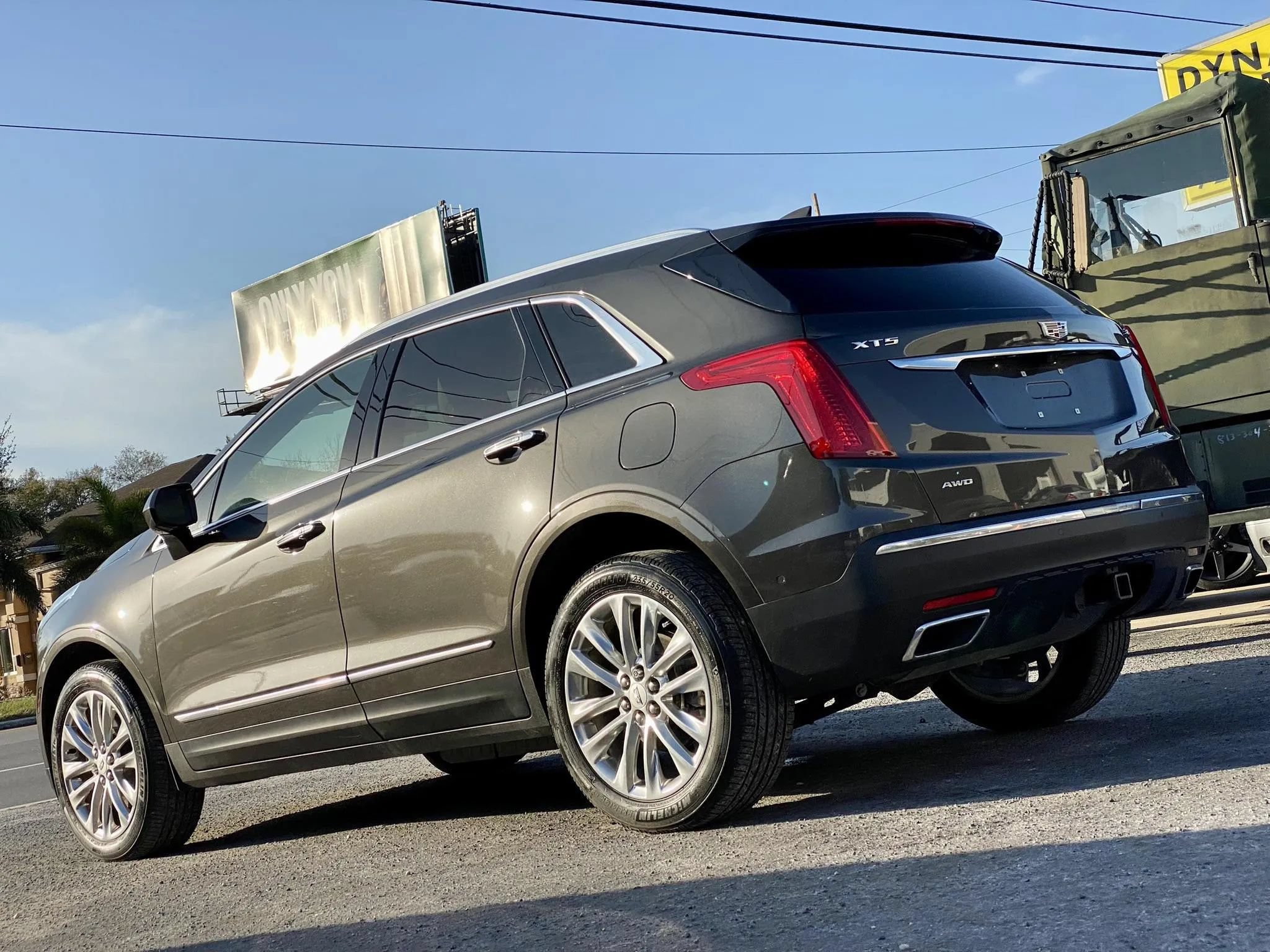Used 2019 Cadillac XT5 Platinum AWD/4WD image 7