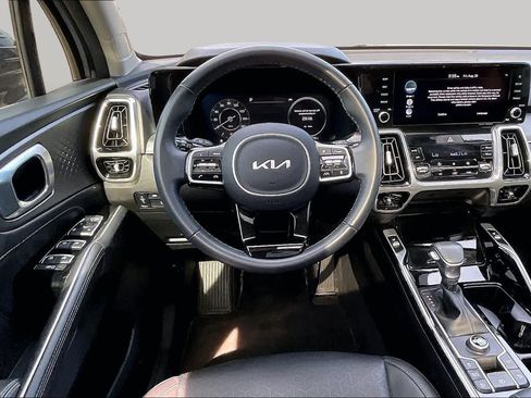 Used 2023 Kia Sorento SX FWD image 6