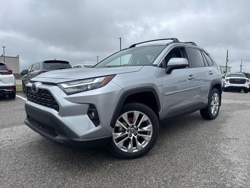 Used 2025 Toyota RAV4 XLE Premium FWD image 1