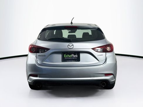 Used 2017 MAZDA MAZDA3 Touring FWD image 7
