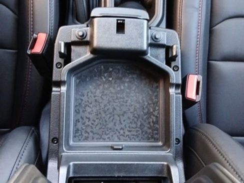 New 2026 Jeep Wrangler Unlimited Rubicon AWD/4WD image 51