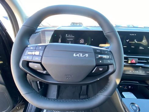 New 2026 Kia Sportage EX image 15