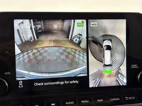 Used 2021 Nissan Rogue Platinum FWD image 29