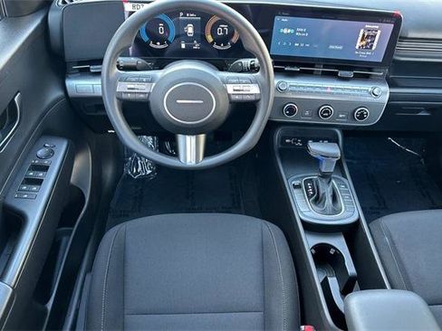 Certified 2026 Hyundai Kona SE image 15