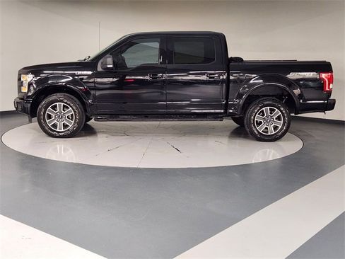 Used 2016 Ford F150 XLT w/ Equipment Group 302A Luxury image 5